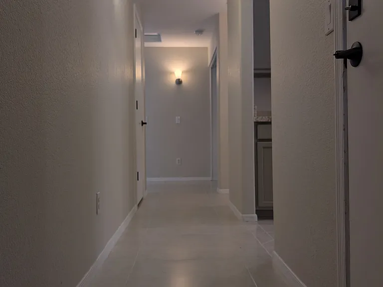 1695 E Los Alamos St — Photo 8