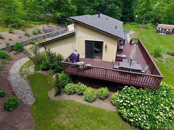 4th image of 15 Greenshire Way