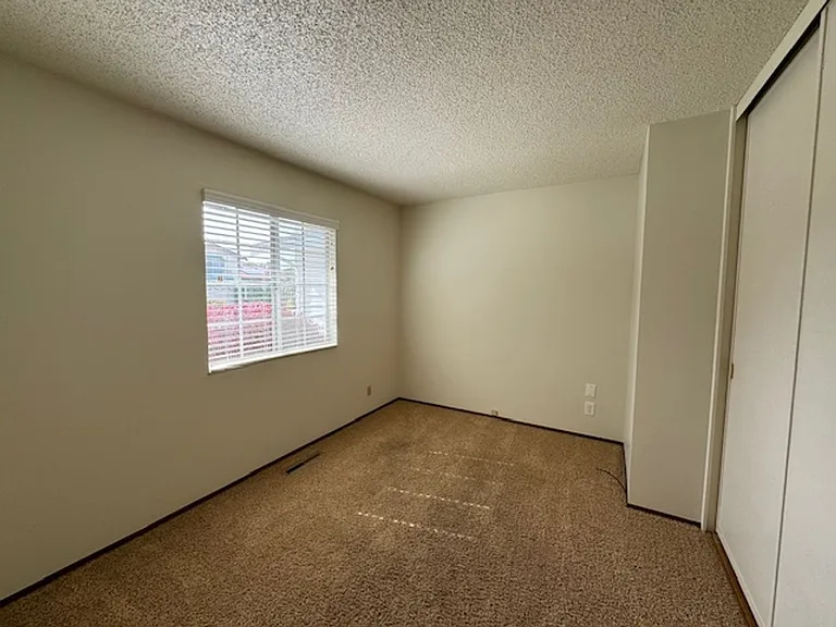 3653 Citrus Ave — Photo 12