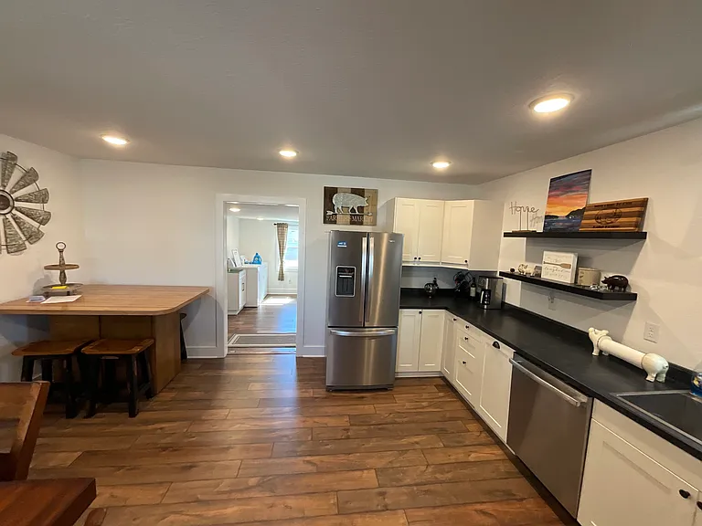 802 S Garden St — Photo 7