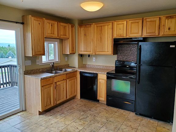 2nd image of 607 Whitaker Dr
