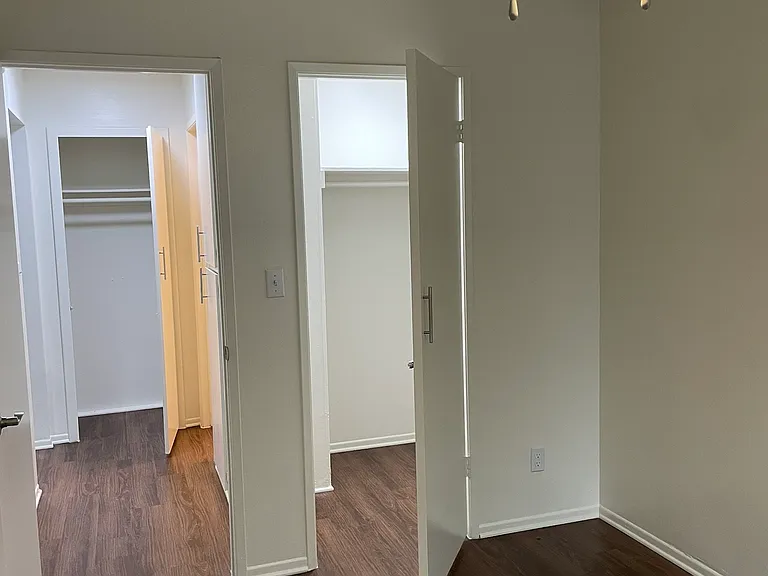 La Villa Mesa — Photo 8