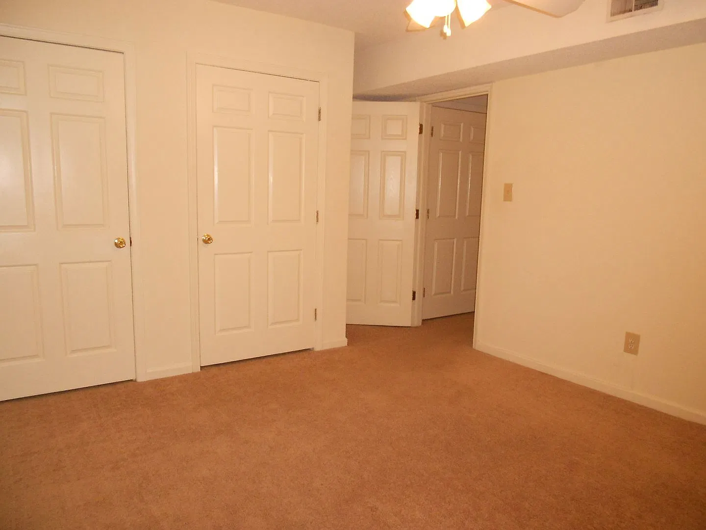 210 E Cloverhurst Ave — Photo 4
