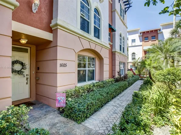 1033 NE 17th Way Unit 1605, Fort Lauderdale, FL 33305