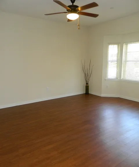 H Street Apartments — Photo 35