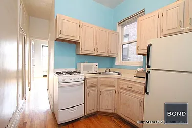 Rented by Bond New York