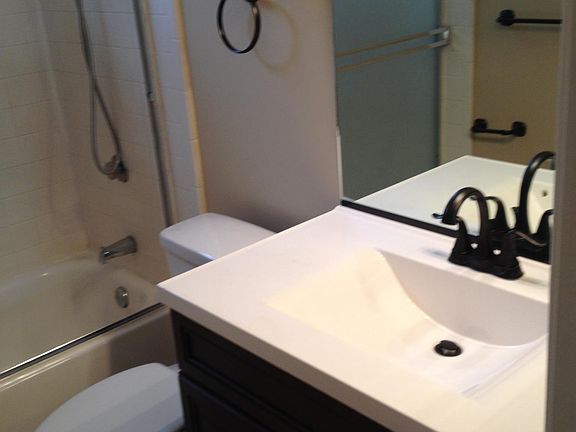 3rd image of 975 Murrieta Blvd APT 26