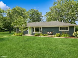 10 Rugby Rd, Lake Zurich, IL 60047