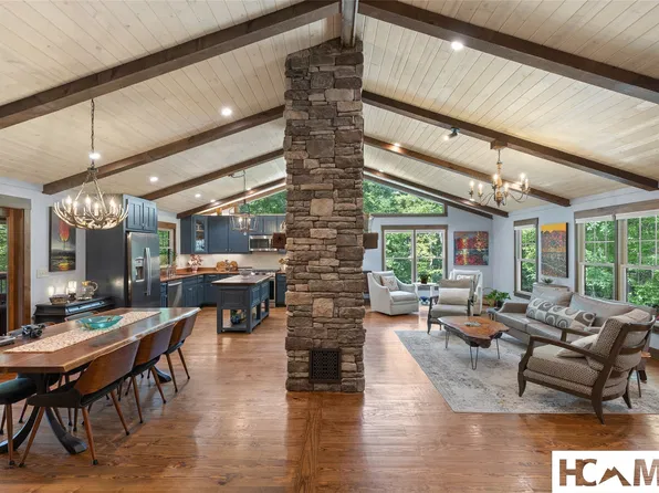 127 High View Road, Cashiers, NC 28717