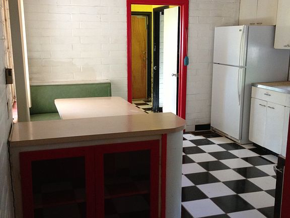 4th image of 4971 N Ione St