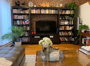 32 Bigelow St #A, Cambridge, MA 02139