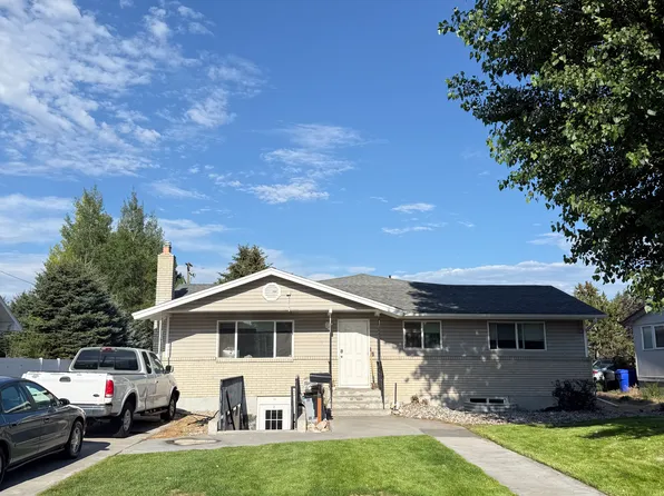 236 N 3 E Front 2, Rexburg, ID 83440