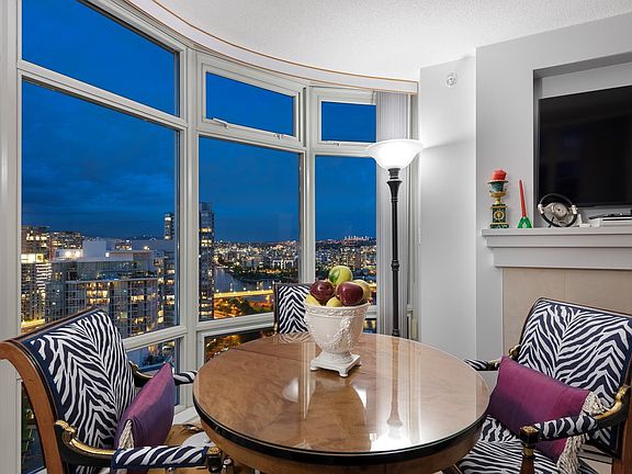 5th image of 1199 Marinaside Cres #3005