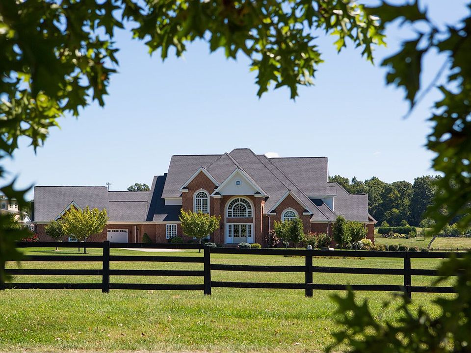 1st image of 1531 Merrimans Ln