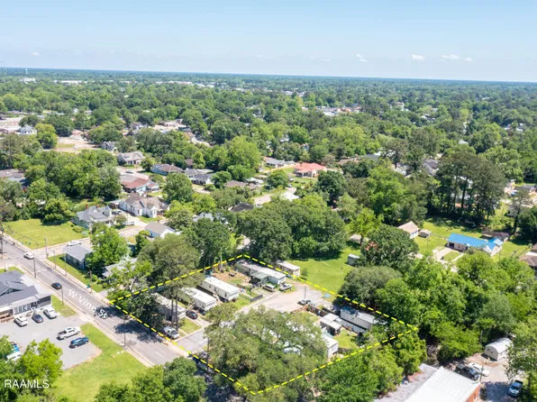 229 W Vine St, Opelousas, LA 70570