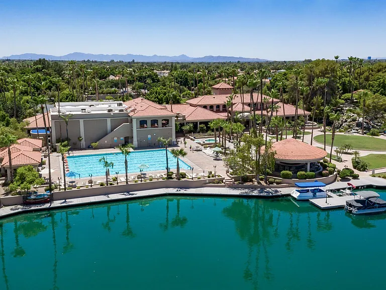 2214 E Beachcomber Dr — Photo 40