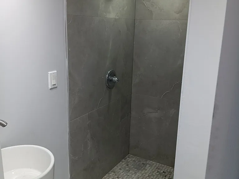 823 Eisenhower Blvd — Photo 12