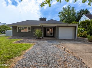 101 N Arch St, Montoursville, PA 17754