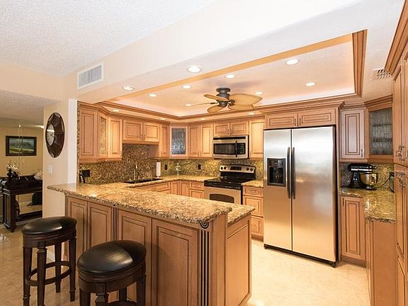 5th image of 1430 Gulf Blvd APT 307