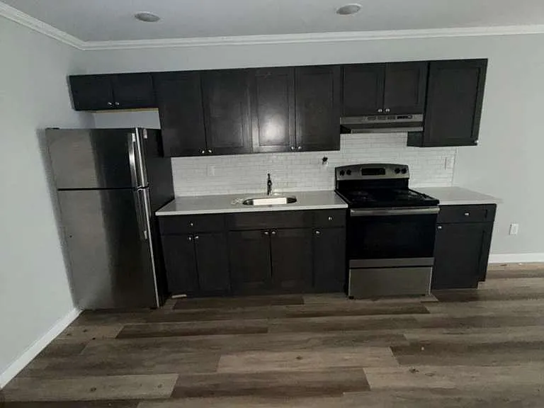 113 12th Ave #1 — Photo 5