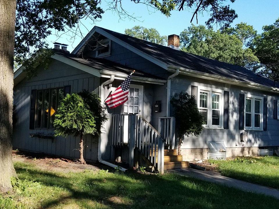 1st image of 1301 E Cleveland St
