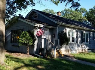 1301 E Cleveland St, Hobart, IN 46342