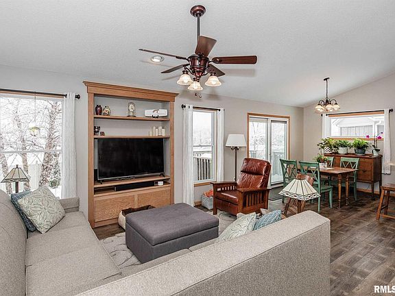 3rd image of 5430 Nw Cir
