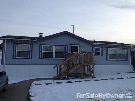 Front w/porch 2 adtl decks