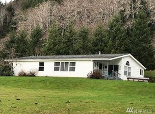 385 Mill Creek Rd, Raymond, WA 98577