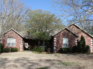 207 Tunbridge Dr, Bentonville, AR 72712