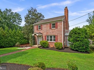 5711 Wyngate Dr, Bethesda, MD 20817
