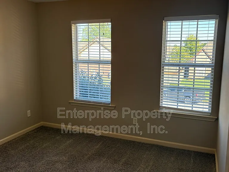 2731 Java Dr — Photo 17