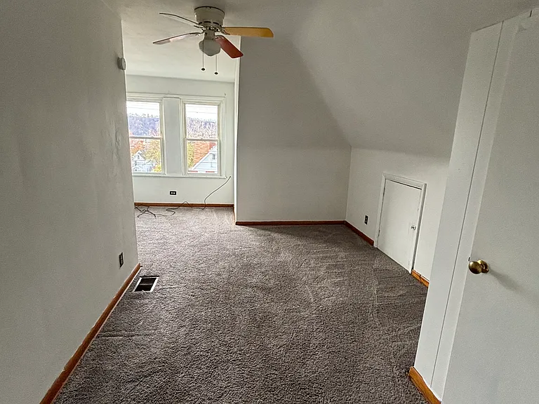 262 Freeport Rd #2 — Photo 5