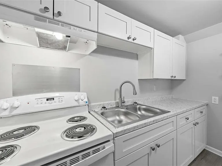 3638 E Main St #4 — Photo 10