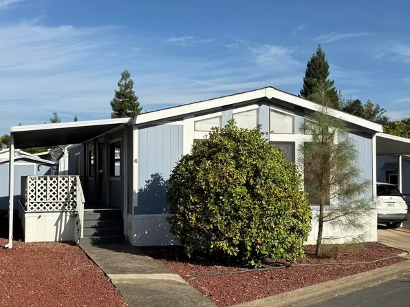 1325 Mountain Shadows Blvd #247, Redding, CA 96003