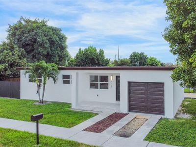7120 SW 9th St, Miami, FL, 33144