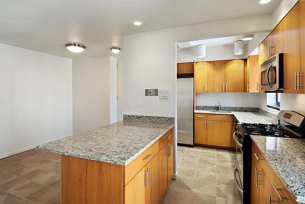 Rented by Weinberg Properties | media 1