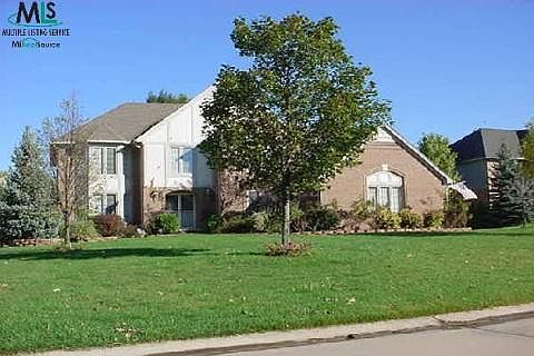 1st image of 1043 N Home Ln