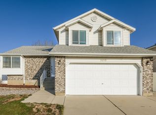 1658 W 8430 S, West Jordan, UT 84088