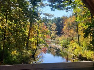 39 Old Stage Rd, Hampton Falls, NH 03844