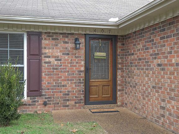 3rd image of 407 Adeline Dr