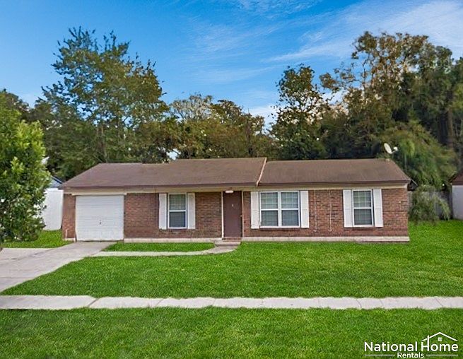 1st image of 2623 Kenwood Dr E