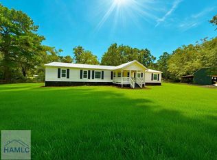 27 Virginia Rd, Hinesville, GA 31313