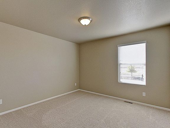 4th image of 12664 E 104th Dr