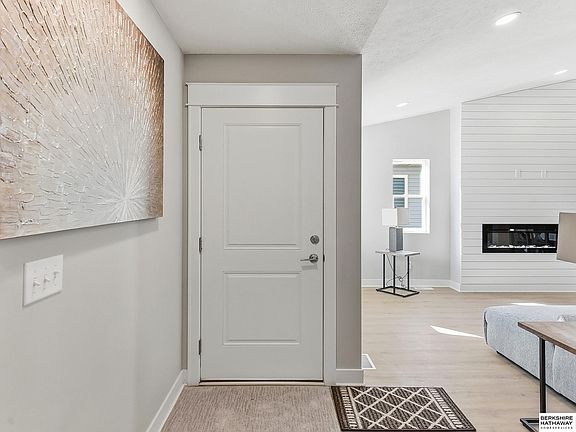 4th image of 3575 Little Bluestem Rd