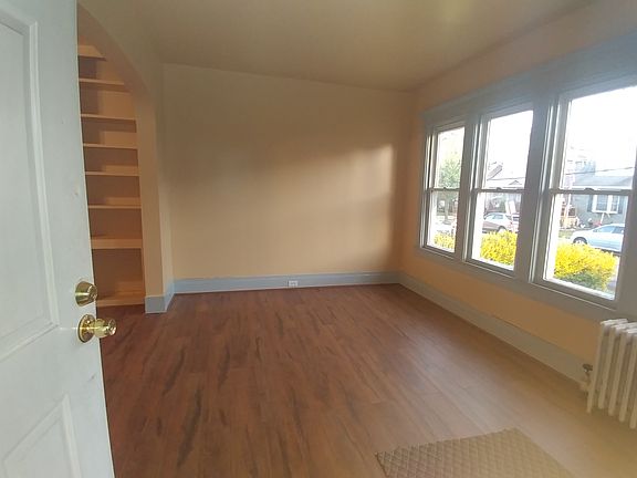 2nd image of 121 Newfield St