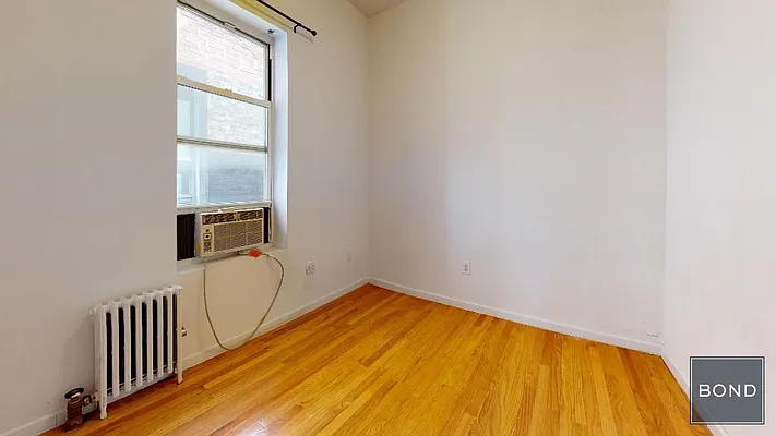 Rented by Bond New York | media 4