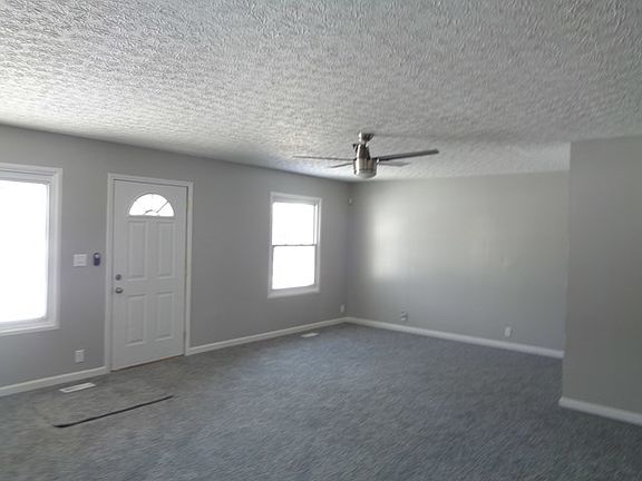 3rd image of 496 Nassau Ave