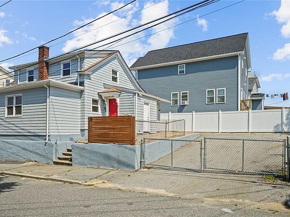 2nd image of 13 Greeley St