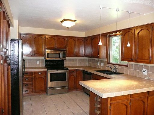 4th image of 1203 NW 53rd St